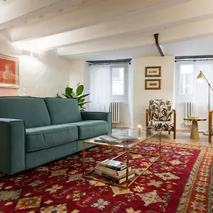 Pitti - Tuscan Charming Florence
